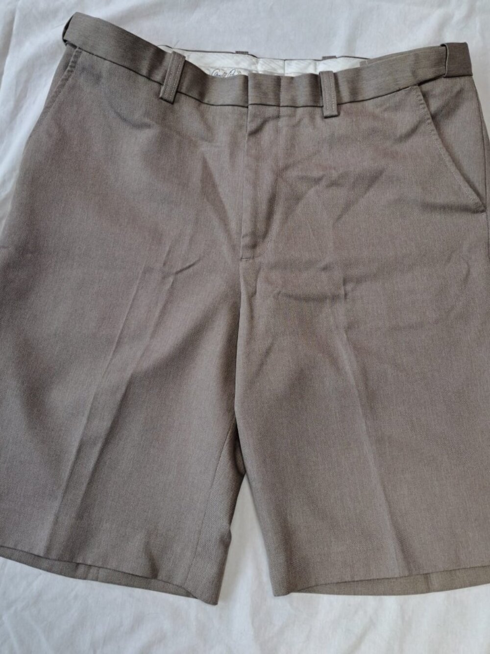 Arnold Palmer Men's Khaki Dress Shorts Beige Flat Front Golf Casual